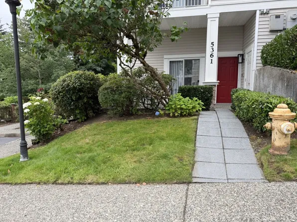 5361 164th Ave SE, Bellevue, WA 98006