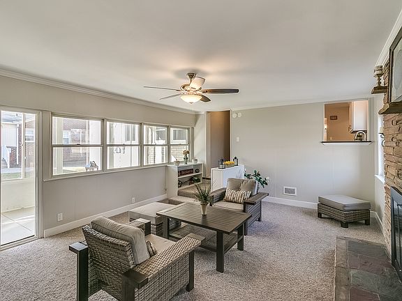3rd image of 29825 Hathaway St
