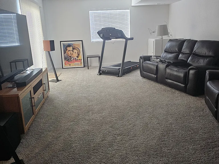 900 sq. ft open basement for entertainment