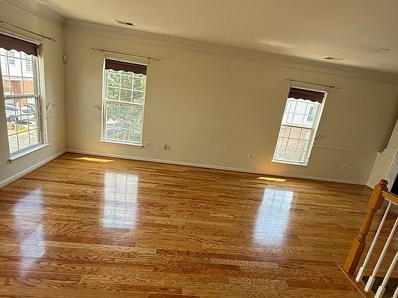 3rd image of 11592 Cavalier Landing Ct #B