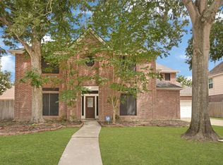 2710 Old South Dr, Richmond, TX 77406