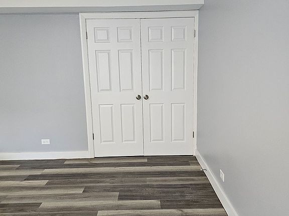 2nd image of 5624 N Kimball Ave