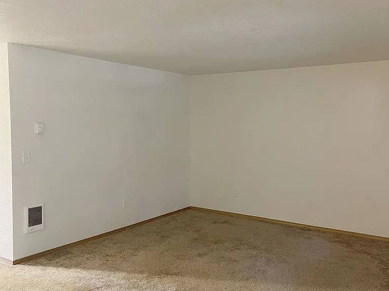 Kruse Villa Apartments — Photo 42