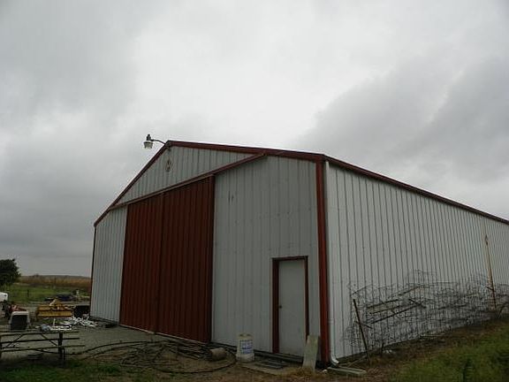 2nd image of 10780 W Us Highway 40