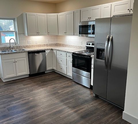 New Kitchen and appliances