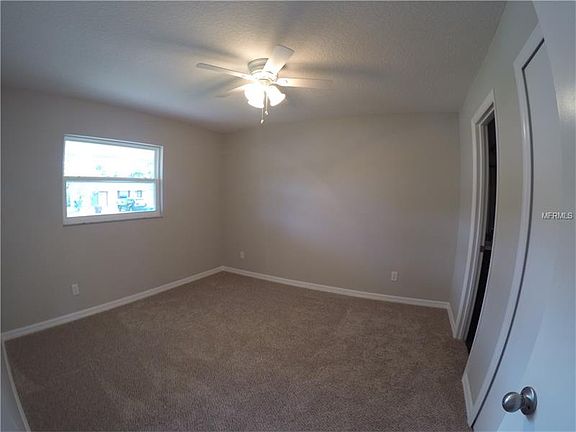 3rd image of 412 Montana Ave