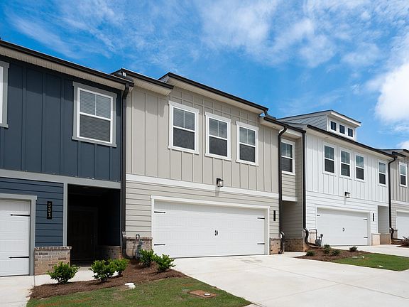 2nd image of 541 Point Place Dr