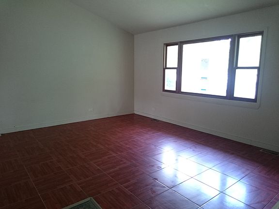 4th image of 2316 Joppa Ave