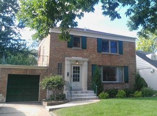 350 E Ridge Ave, Elmhurst, IL 60126