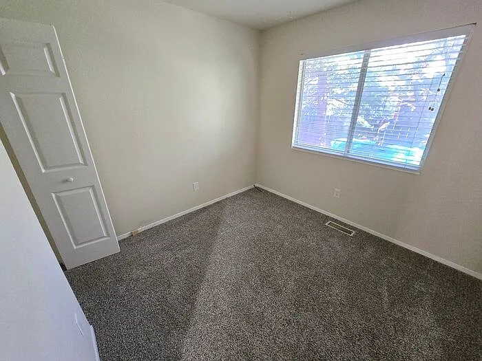 5042 Canyon Run Dr — Photo 5
