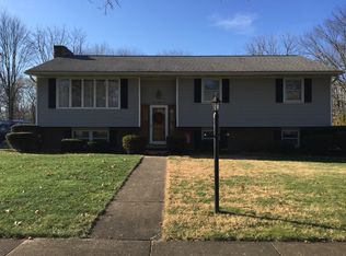 935 Canterbury Rd, Williamsport, PA 17701