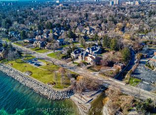 3227 Lakeshore Rd, Burlington, ON L7N 1A7