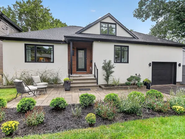390 W Princeton Ave, Ottawa, ON K2A 0M7