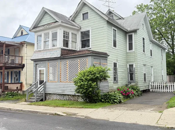 62 Glen Avenue, Amsterdam, NY 12010