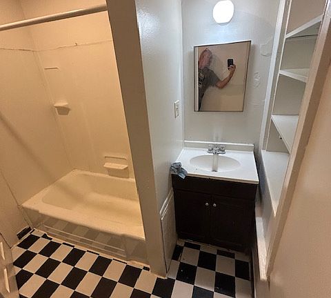 5th image of 33 S Belvidere Ave Unit 2