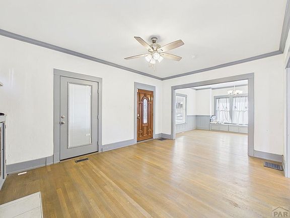 5th image of 2511 N Greenwood St