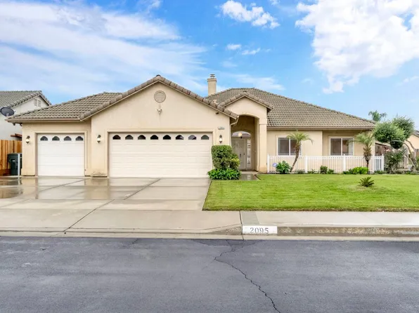 2095 Independence Pl, Hanford, CA 93230