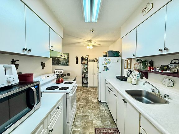 2nd image of 11816 88th Ave #202