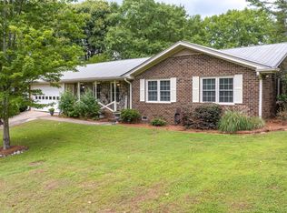 1164 Springway Dr, Gainesville, GA 30501