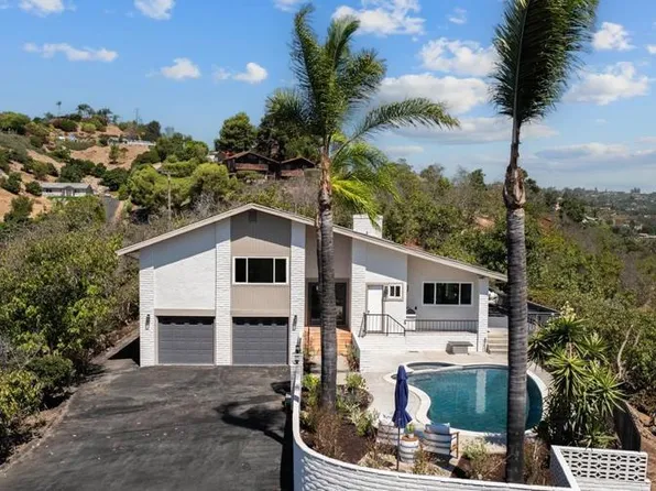 3378 Via Loma, Fallbrook, CA 92028