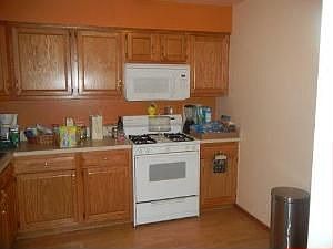 5th image of 2290 Breezewood Ter APT 16
