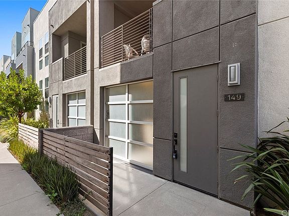 2nd image of 149 Tribeca Way