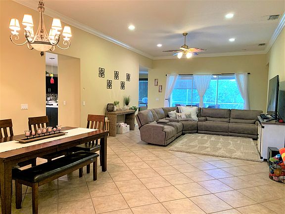 3rd image of 6262 Sturbridge Ct