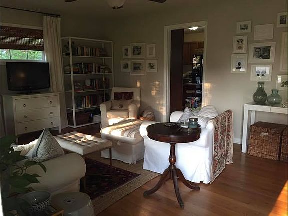 2nd image of 3576 Greenlawn Dr