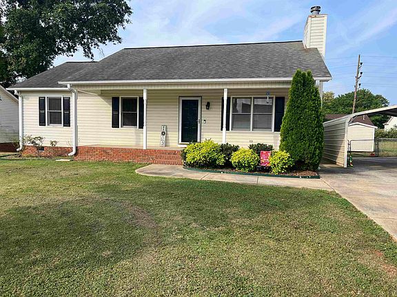 2nd image of 150 Loblolly Dr