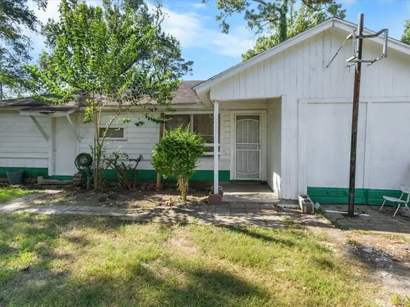 8002 Woodlyn Rd, Houston, TX 77028