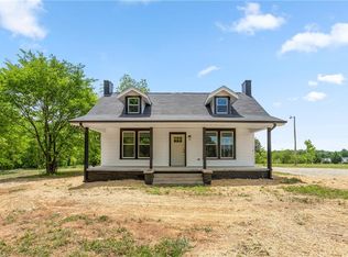 6131 David Moore Rd, Burlington, NC 27217