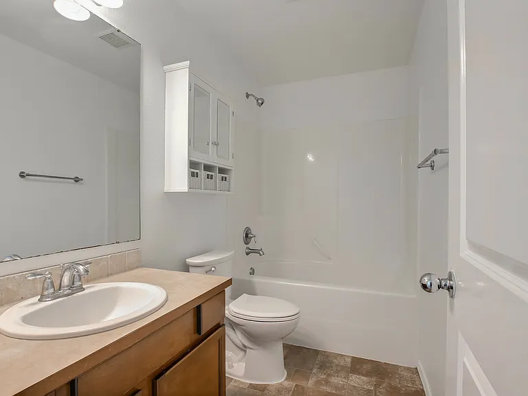 586 Beaver Blvd #A — Photo 23