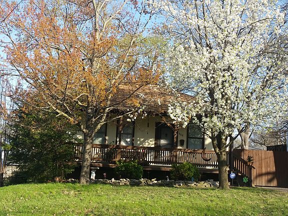 2nd image of 968 Dammert Ave
