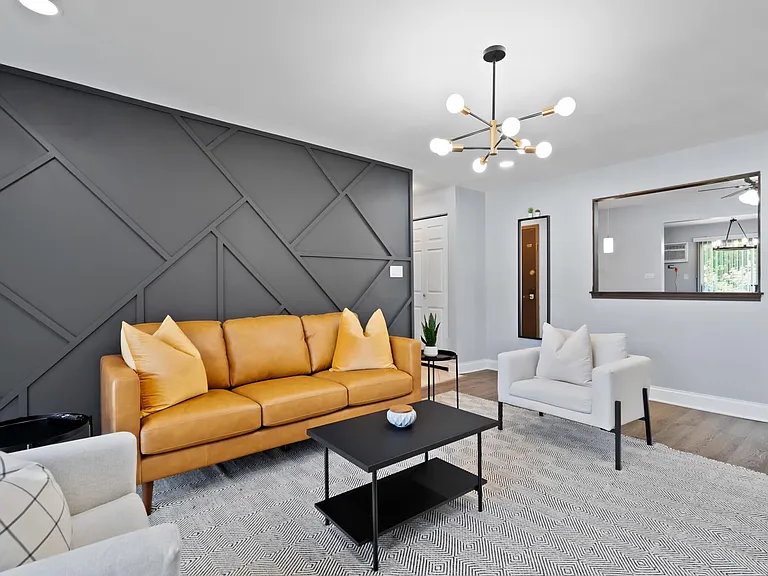 5745 Circle Dr #1W — Photo 1