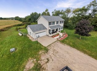 20526 Fox St, Cassopolis, MI 49031