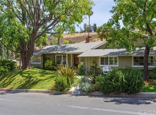 3674 Royal Woods Dr, Sherman Oaks, CA 91403