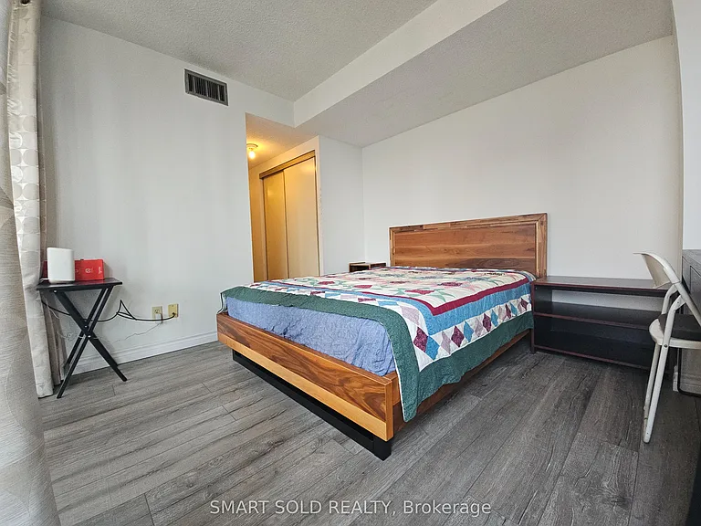 55 Centre Ave #1806 — Photo 10