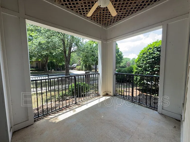 800 W Savannah Ridge Rd #101 — Photo 14