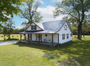 657 Lumley Stand Rd, Manchester, TN 37355