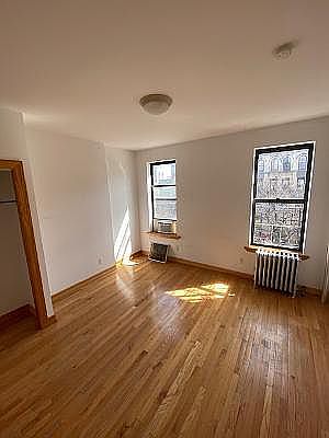 2nd image of 125 2nd Ave APT 23