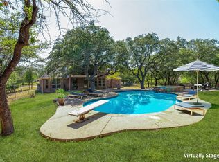 882 Boling Ranch Rd, Azle, TX 76020