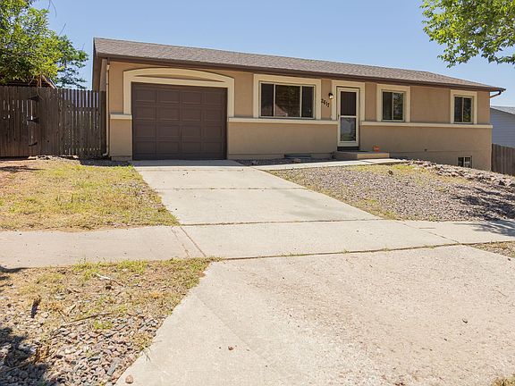 3rd image of 2617 Montebello Dr W