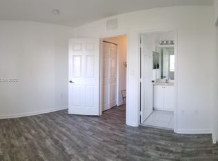 17345 NW 7th Ave #801, Miami Gardens, FL 33169