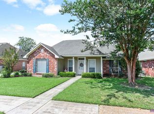 5922 Woodlawn Park Ct, Baton Rouge, LA 70817