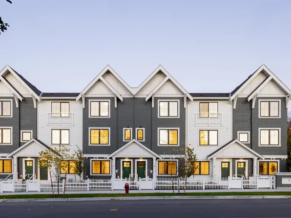 3450 Whittier Ave #Townhouse 22, Saanich, BC V8Z 3R2