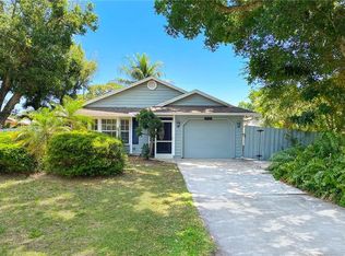 2136 30th Ave, Vero Beach, FL 32960