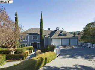 50 Ridge Crest Ct, Lafayette, CA 94549