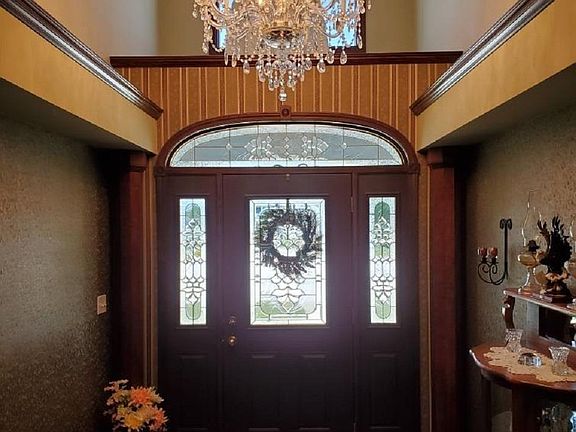 5th image of 18 Shady Ln