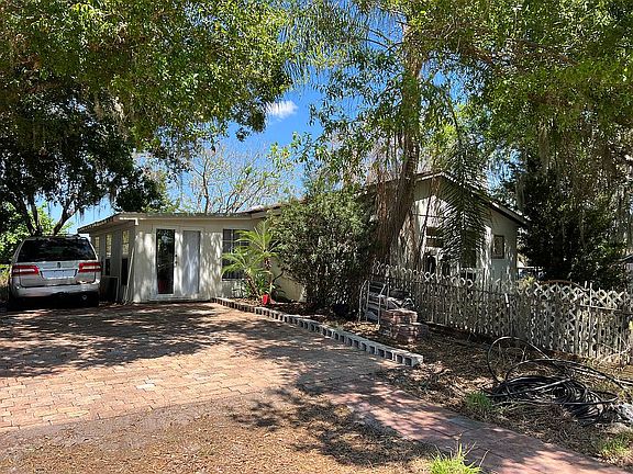 2nd image of 9603 SW Fox Brown Rd