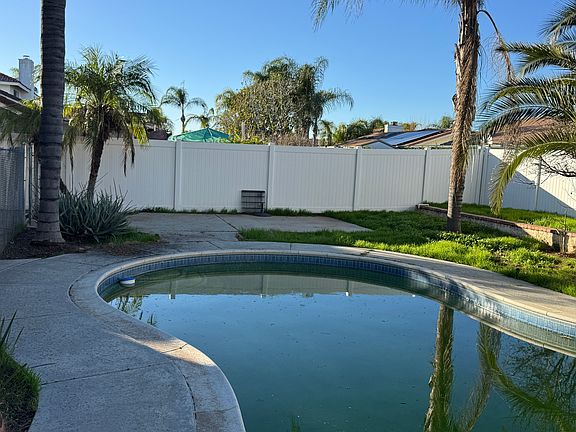 2nd image of 23314 Vida Ct